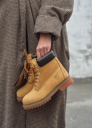 Шикарные женские термо ботинки timberland /осень/зима/весна😍2 фото