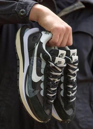 Чоловічі кросівки nike sacai vaporwaffle white black grey