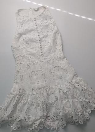 Красивое кружевное платье мини белое 342 фото