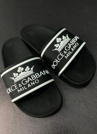 Літній костюм в стилі dolce&gabbana