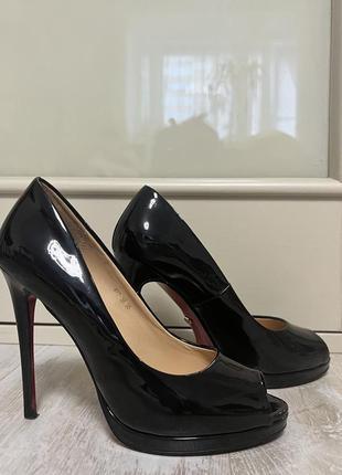 Туфли с открытым носочком 36 р