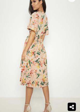 Платье в цветочный принт плиссированная юбка zara prettylittlething3 фото