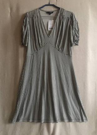 Новое трикотажное платье в "гусиную лапку" джерси