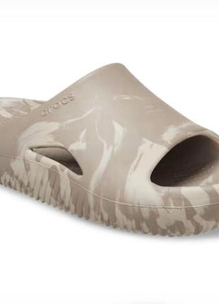 Шльопанці crocs mellow marbled slide, 100% оригінал2 фото