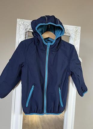 Демисезонная куртка 3-4р уголка софтшел с подкладкой для мальчика тонкая куртка осенняя