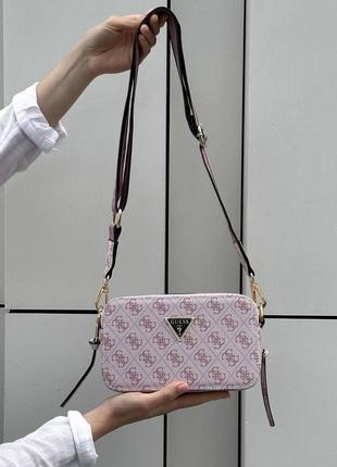 Guess the snapshot bag light pink