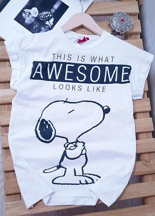 Стильна біла футболка snoopy