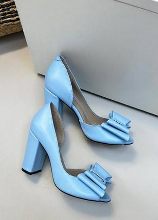 Эксклюзивные туфли из итальянской кожи и замши женские на каблуке с бантиком2 фото
