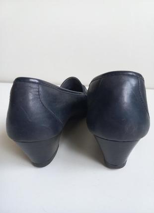 Кожаные удобные туфли лоферы. 37,5-38 размер. linda5 фото