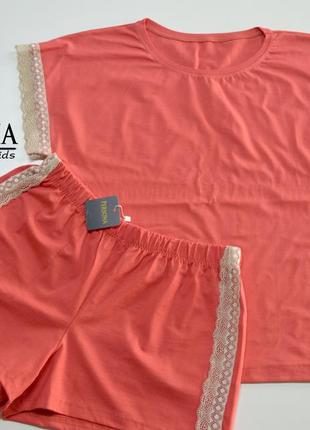 Піжама коралового кольору