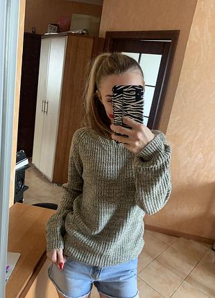 Вязаный свечер хаки