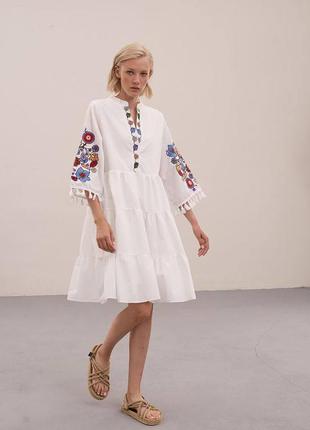 Платье белая вышиванка с цветами2 фото