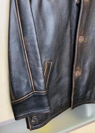 Кожаная куртка