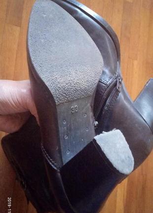 Дешево -зручні шкіряні німецькі чобітки 38р.janet d стійкий середній каблук6 фото