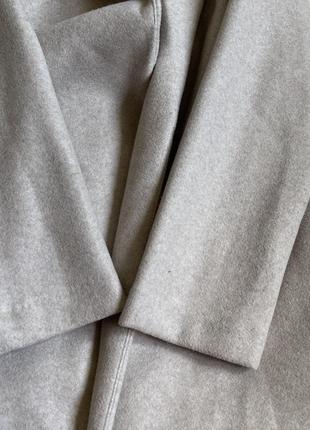 Женское базовое пальто zara с лацканами (песочный меланж)4 фото