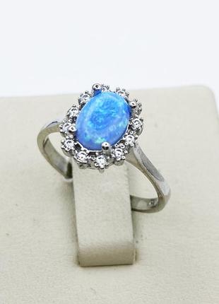 Кольцо серебряное с голубым опалом 18 2,28 г