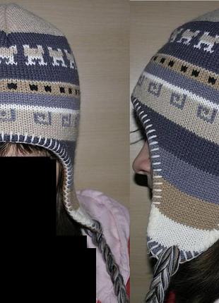 Совсем новая теплая шапка подкладка флис