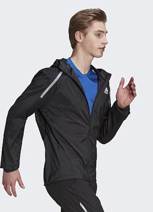 Мужская спортивная ветровка adidas marathon running jacket black hk56373 фото