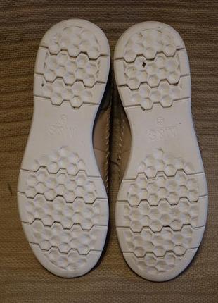 Легчайшие перфорированные кроссовки из натурального нубука бежевого цвета m&s англия 3 1/2 р.( 35 р.10 фото