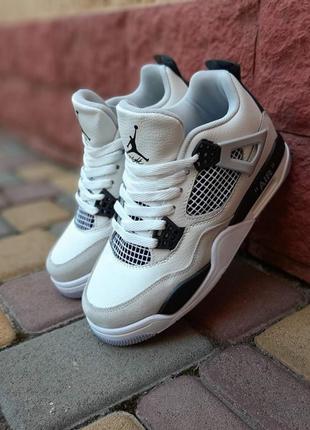 Мужские кроссовки nike air jordan 4 высокие белые с серым и черным / smb7 фото