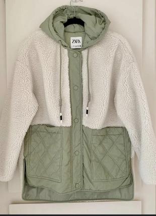 Оливковая стеганая куртка с текстильными вставками zara7 фото
