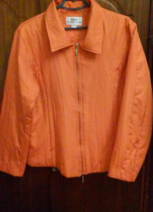 Куртка оранжевая болоньевая легкая,мягкая. fashionconsept3 фото