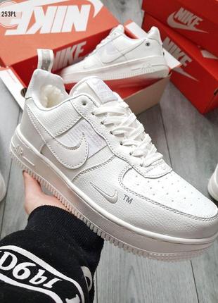 Зимові чоловічі кросівки nike air force low 19 white, білі зимові чоловічі найк