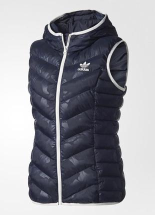 Жилетка синтепон adidas оригинал9 фото
