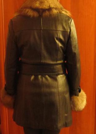 Продам кожаную зимнюю куртку с подстёжкой из кролика.5 фото