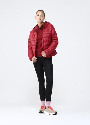 Легкая стеганая куртка lefties - s, m, l, xl бордовая3 фото