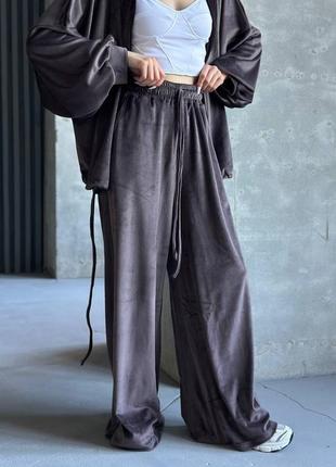 Велюровий костюм-двійка