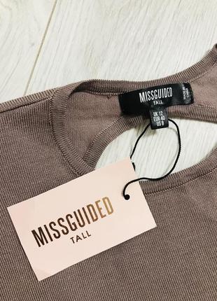 Женское брендовое платье missguided с обнаженной спинкой7 фото