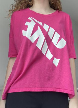 Рожева малинова футболка nike2 фото