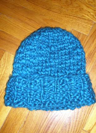 Бірюзовий нобір)