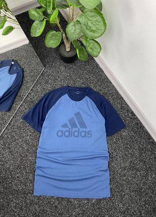 Adidas vintage чоловіча футболка