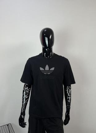 Футболка adidas t-shirt