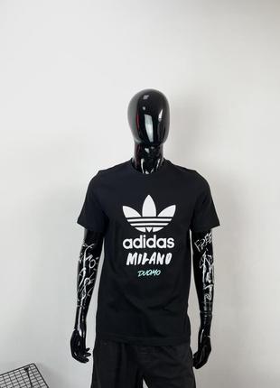 Футболка adidas t-shirt