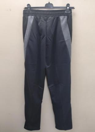 Спортивні штани, чорні з сірими вставками, чоловічі,тонкі,прямі.
с-4681.
розміри:xl;2xl;3xl;4xl;5xl.
ціна -420грн2 фото