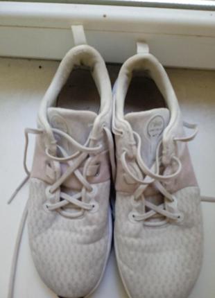 Кросівки унісекс nike оригінальні 41 26.5