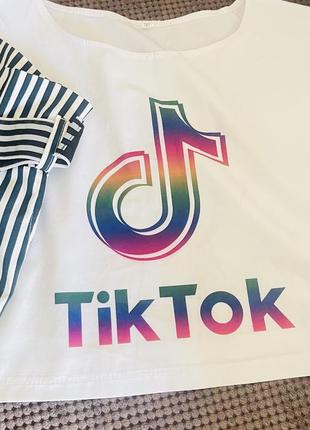 Стильний костюмчик на дівчинку 6-9 р. стильний напис (tik tok)