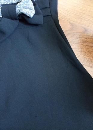 Платье черное с серебристым верхом б/у.3 фото