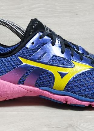 Легкі жіночі спортивні кросівки mizuno оригінал, розмір 389 фото