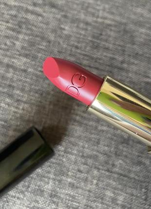 Dolce&gabbana dolce matte lipstick матова помада no 642, оригінал