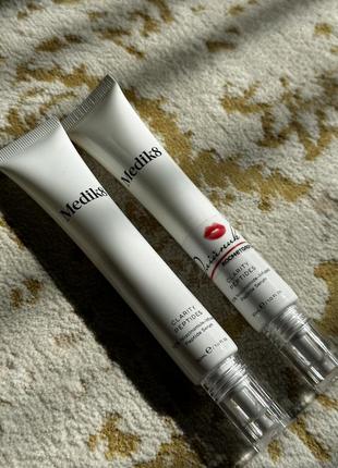 Medik8 - clarity peptides - пептидна сироватка з 10% ніацинамідом - 30ml