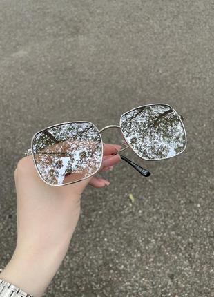 Сонцезахисні окуляри1 фото