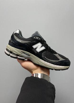 Женские кроссовки new balance 2002r «black white logo’