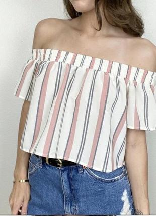 Кроп топ блуза со спущенными плечами forever 21