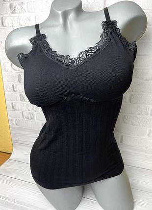 Майка з мереживом