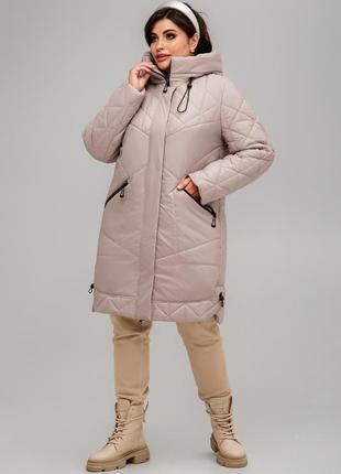 Красивая демисезонная куртка пальто стеганое с капюшоном большие размеры