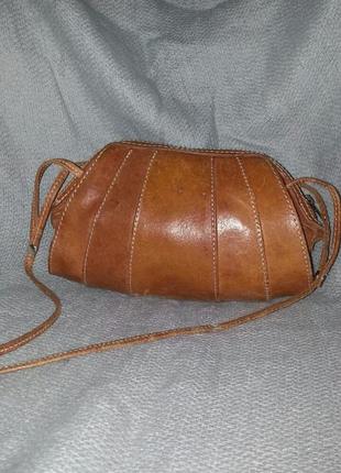 Кожаная сумочка ракушка